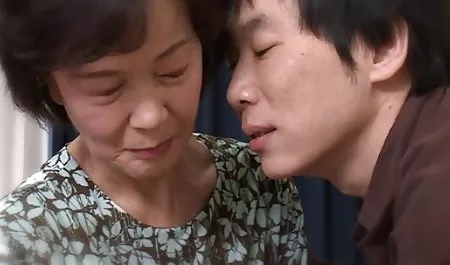 Sıska mature film erotik sarışın seviyor dick binmek için döküm