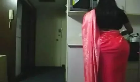 Okul erotik film olgun kız fantezi