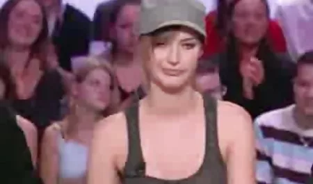 Rumen Cam hatun sıcak seks Partisi eğlenin olgun kadın genç erkek sex filmleri