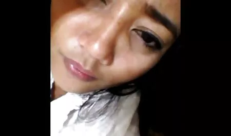 Sarışın vibratör ve yapay penis ile onu Kedi Losyonları mature erotik