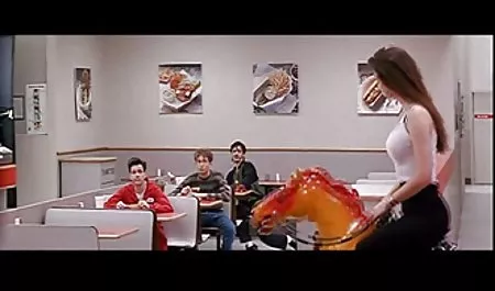 2 sahneleri olgun kadın genç erkek seks filmi neden hiç ses yüzünde ayak