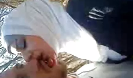 Hadi ilk biseksüel yavaş yavaş Üçlü Genç olgun seks filimleri başlayın