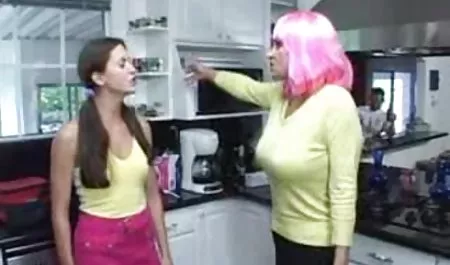 Handjob derleme attırma mature film erotik derleme