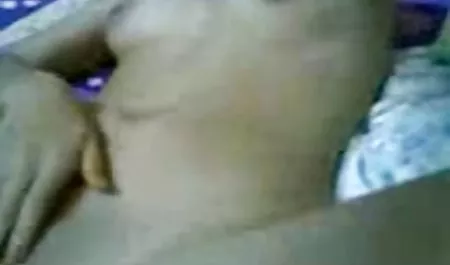 Sert kedi seksi MİLF sarışın Mastürbasyon olgun kadin seks filmi