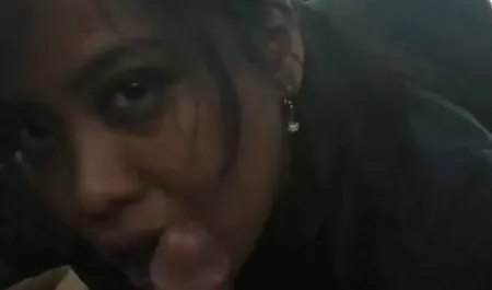 Lateks köle ile oynuyor olgun bayan sex filmi