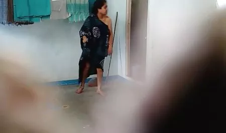 İngiliz nineler örtüsü erotik film olgun ve Zadie vücut sikilesi göster
