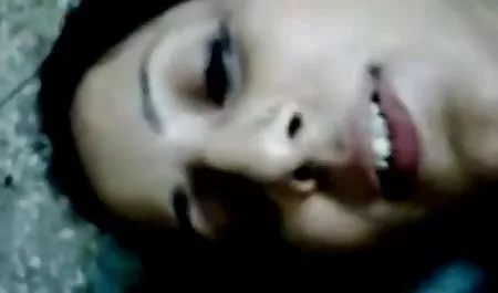 Banyoda Busty Japon MİLF olgun kadin seks filmi