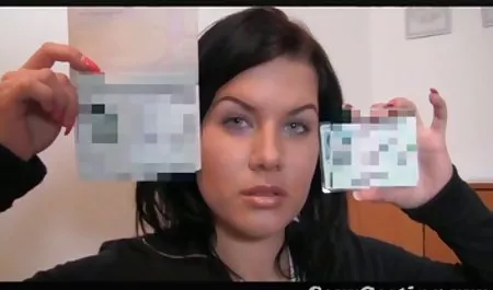 - erotik mature film izle Üç kişi ile üçlü transeksüel